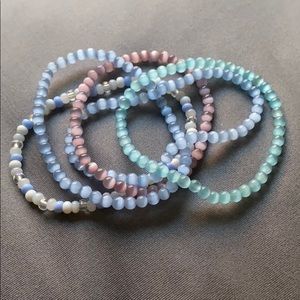 Set of 5 stretchy beaded bracelets